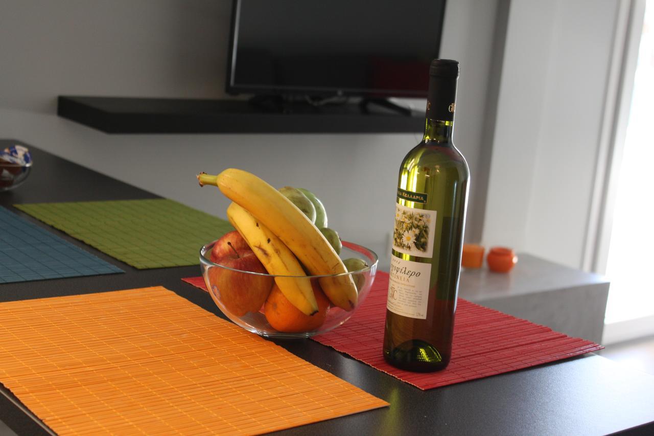 Apartment In The Centre Of Атина Екстериор снимка
