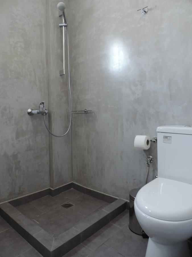 Apartment In The Centre Of Атина Екстериор снимка